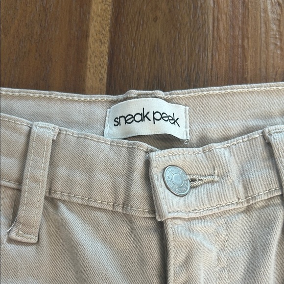 Sneak Peek Women's Beige Straight Leg Jeans - Picture 2 of 11